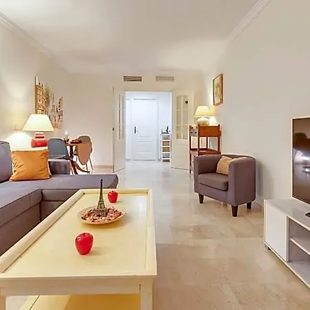 Urban Exclusivity At Puerto Banus Hotel 4*